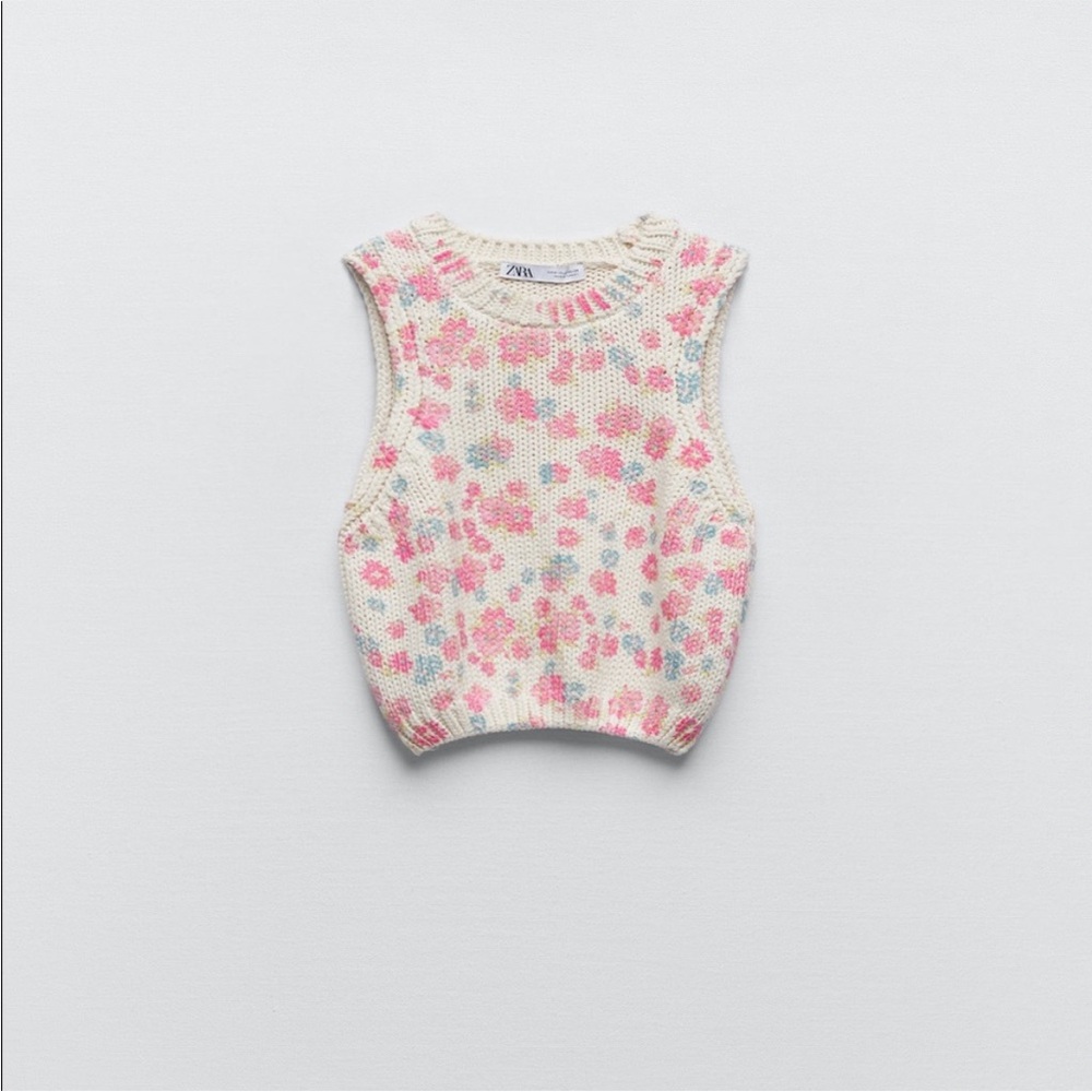 Zara Sweater Vest Floral Knit Crochet Flower - Picture 5 of 5